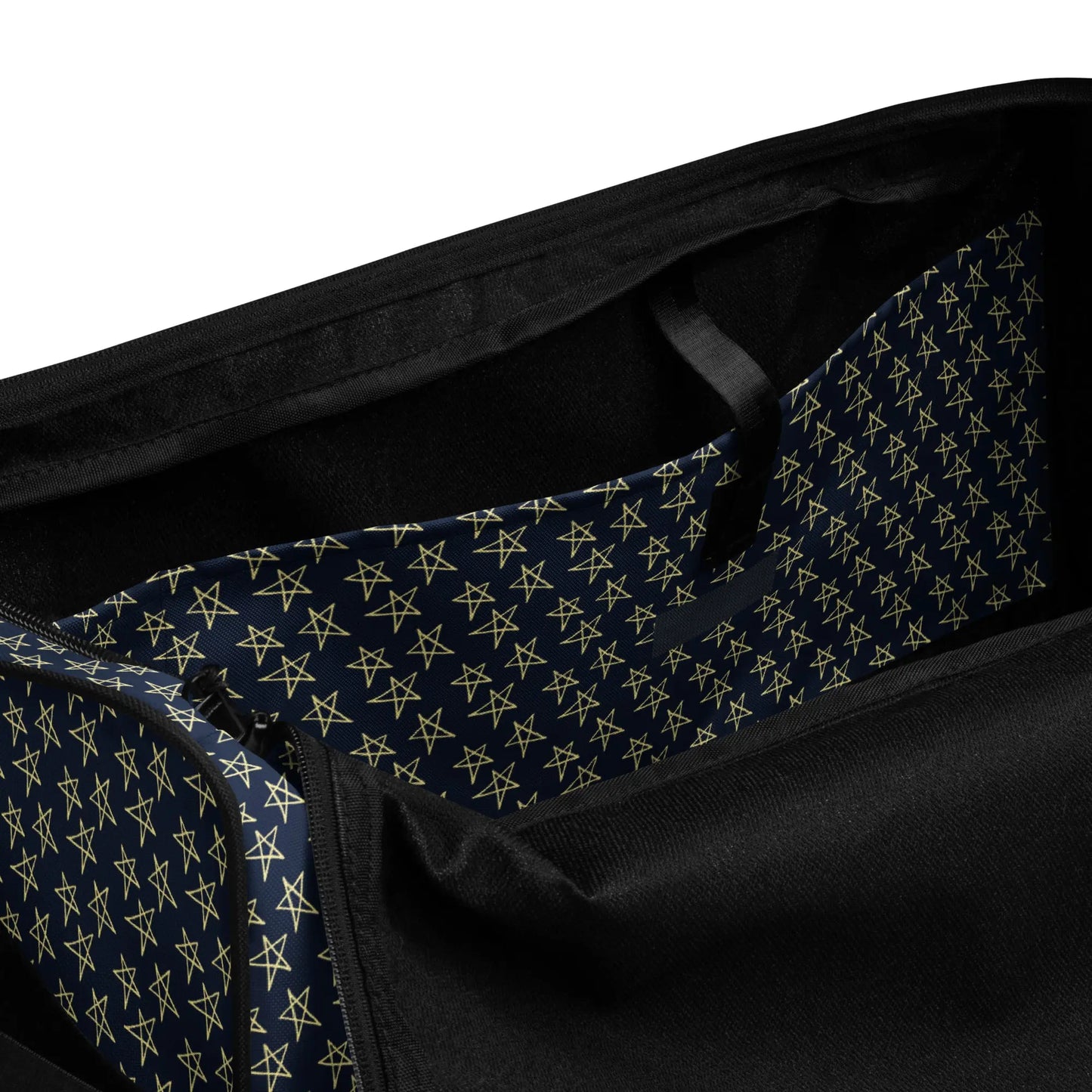 Duffle bag-LifessentialsLLC.com