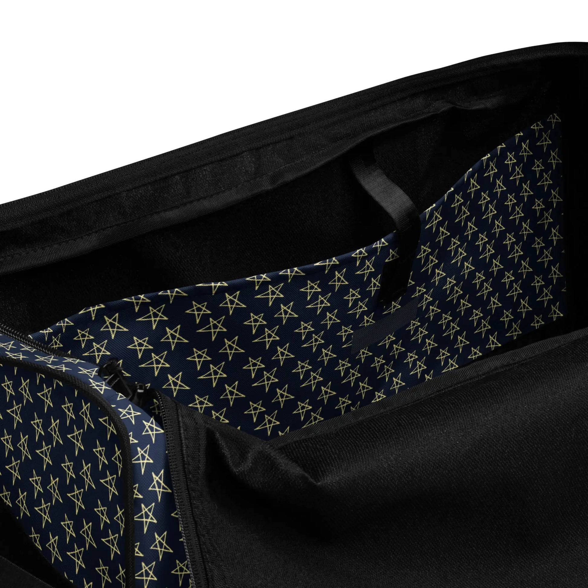 Duffle bag-LifessentialsLLC.com